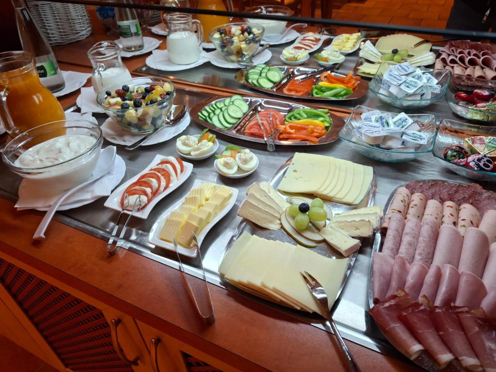 Hotel Am Hardtsee Ubstadt-Weiher 外观 照片